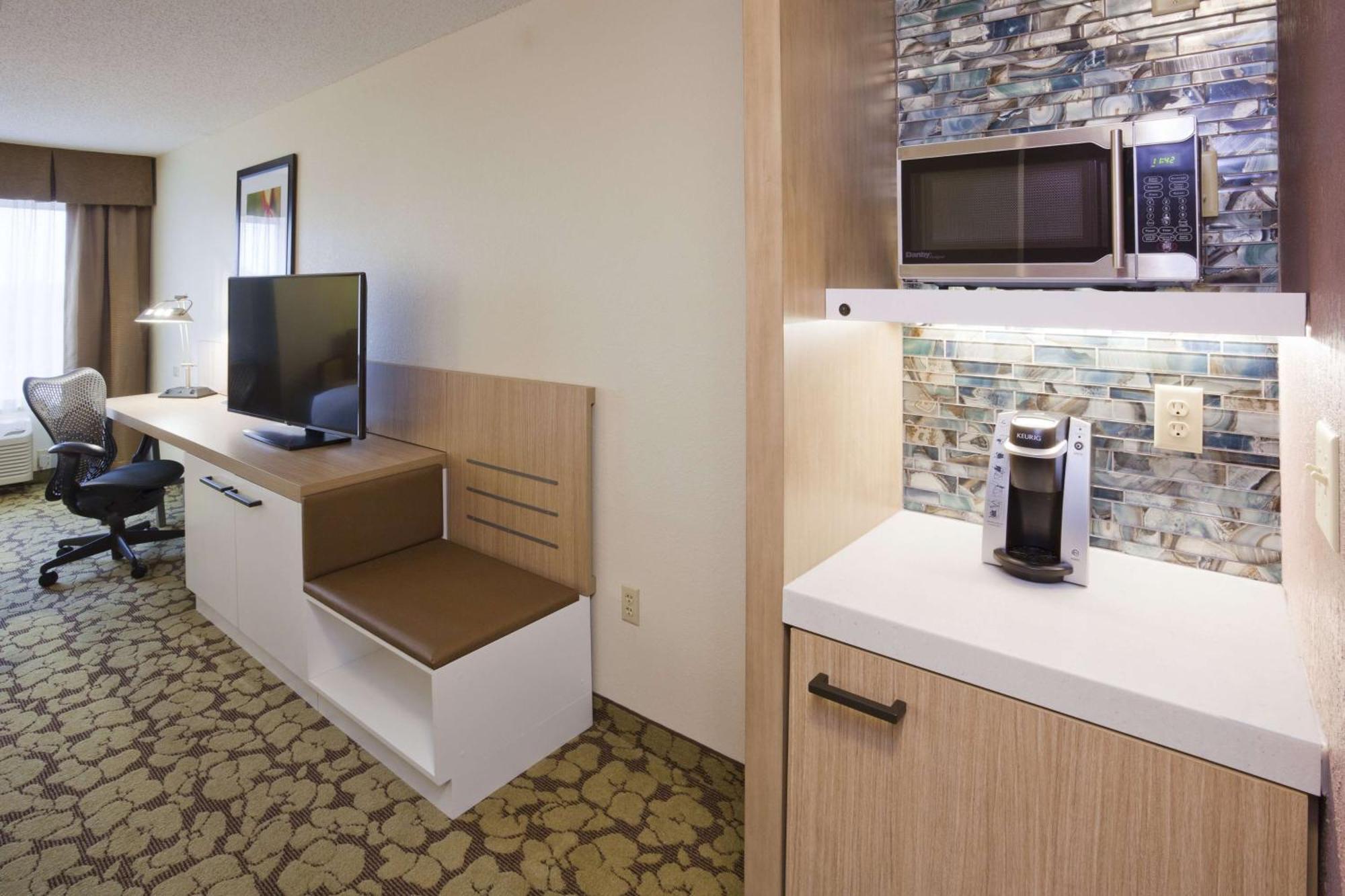Hilton Garden Inn Minneapolis Иган Экстерьер фото