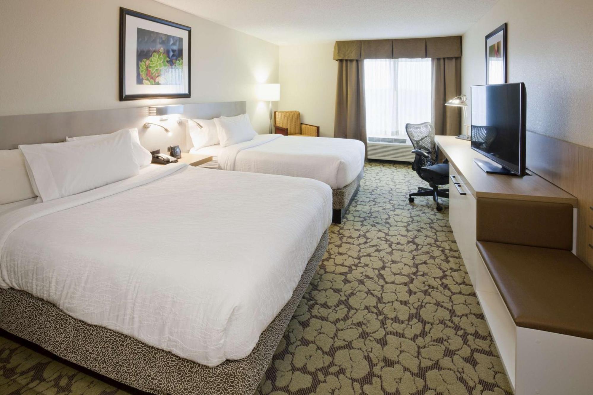 Hilton Garden Inn Minneapolis Иган Экстерьер фото