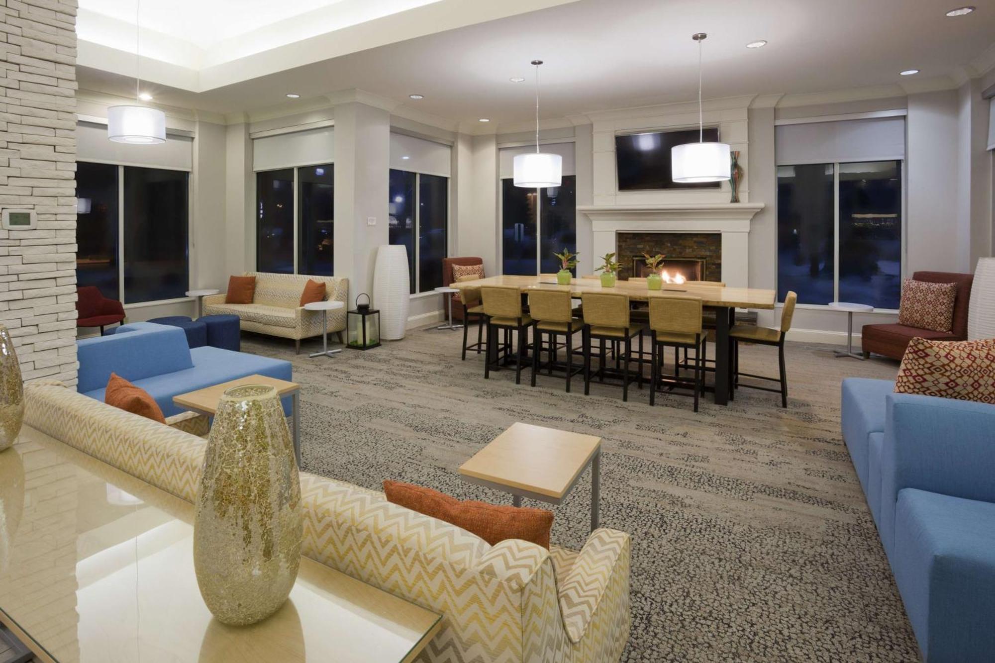 Hilton Garden Inn Minneapolis Иган Экстерьер фото