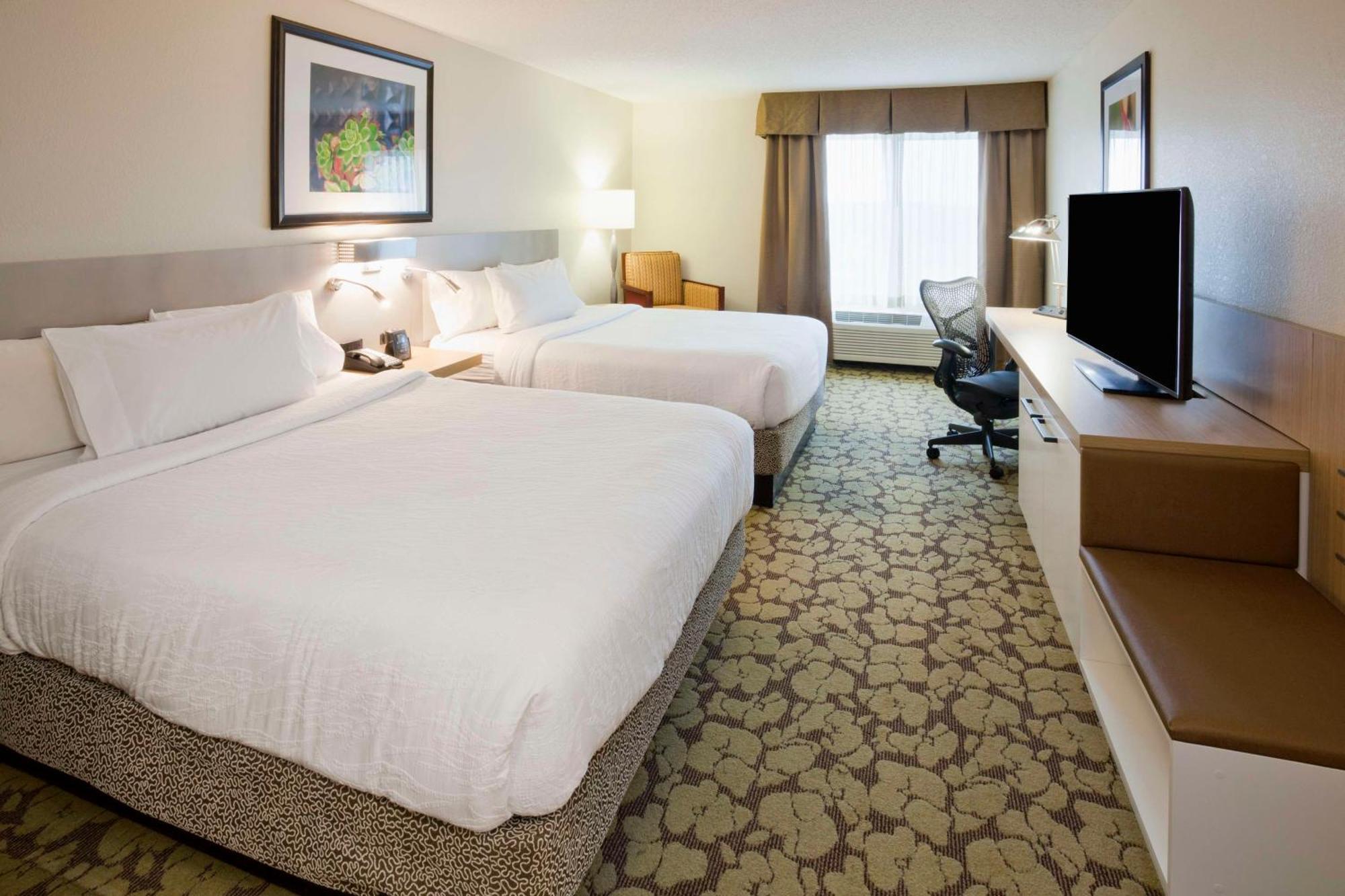 Hilton Garden Inn Minneapolis Иган Экстерьер фото
